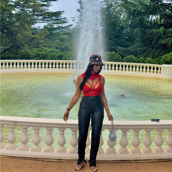 Red bustier top size small - Picture 6 of 9